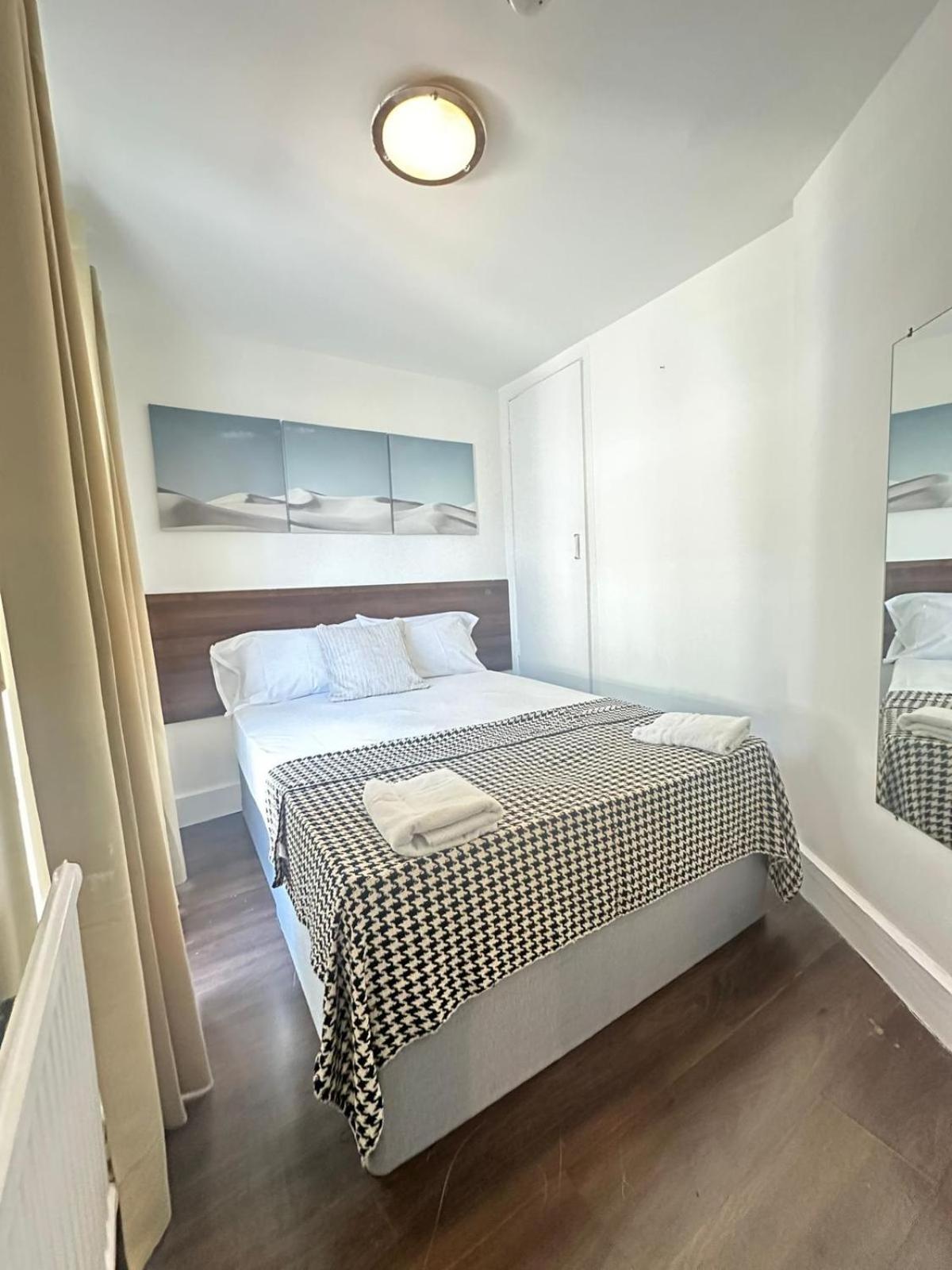 Cromwell Apartments London Exterior photo